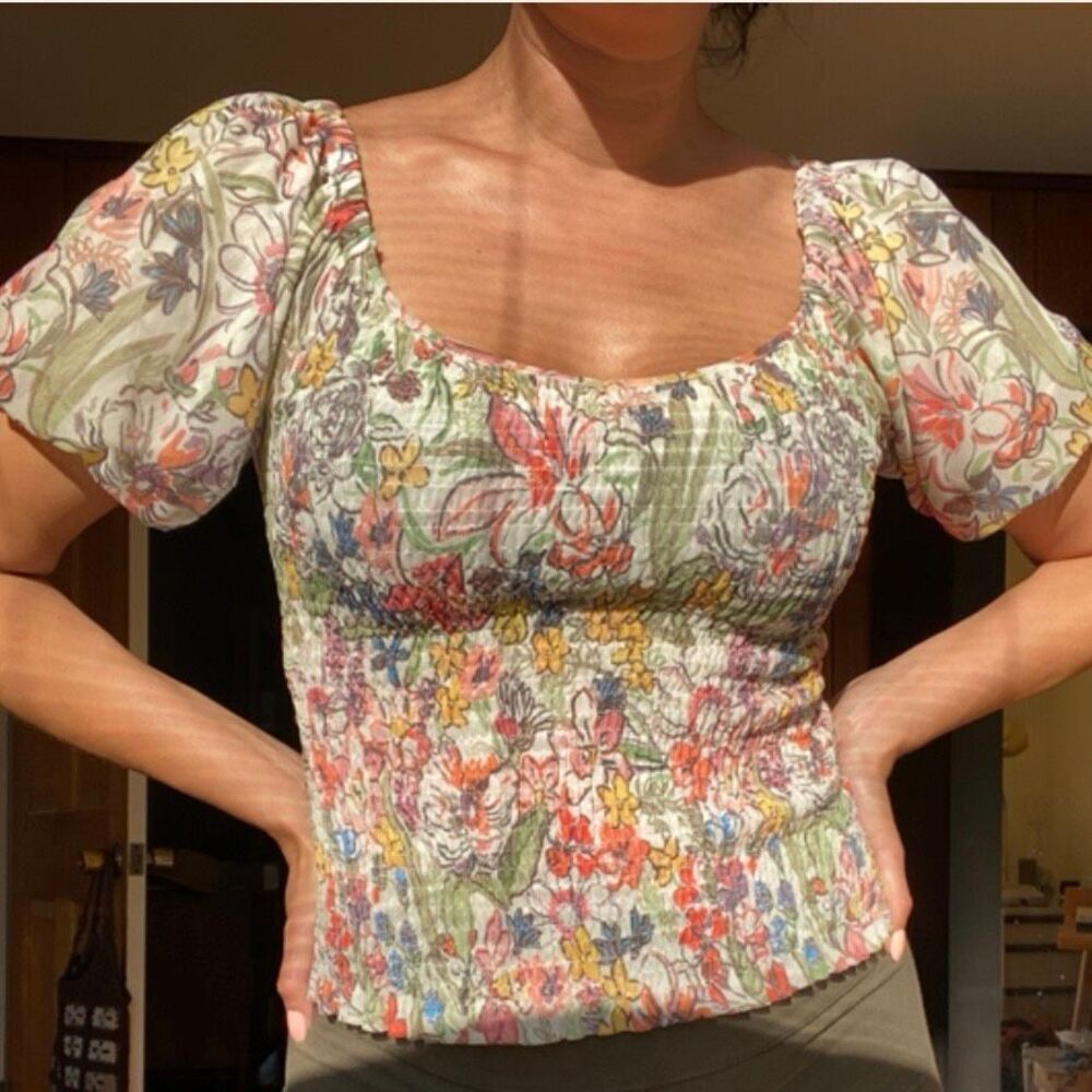 Anthropologie Smocked Floral Puff Sleeve Top Multicolor Size L Stretchy Summer B - Picture 8 of 13